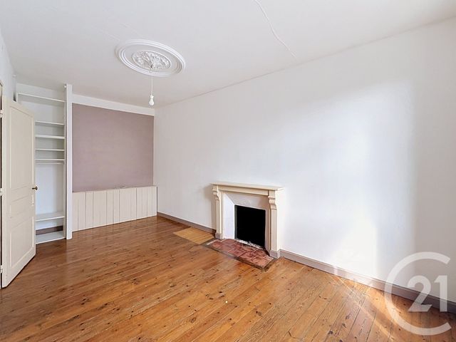 Maison &agrave; louer - 4 pi&egrave;ces - 98,62 m2 - Guingamp - 22 - BRETAGNE