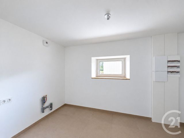 Maison &agrave; louer - 4 pi&egrave;ces - 102,25 m2 - Plouisy - 22 - BRETAGNE