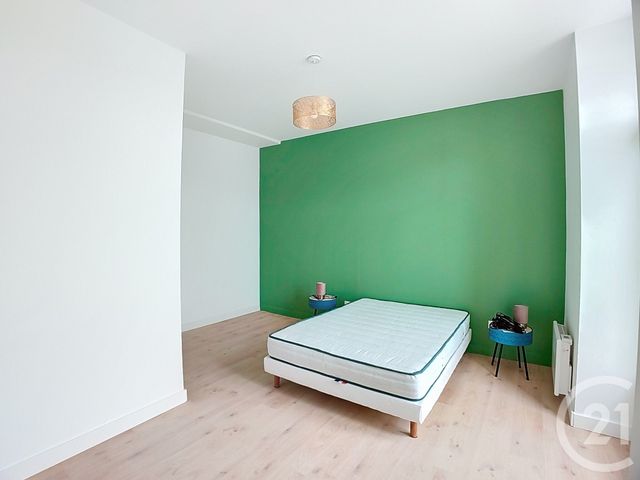 Appartement T2 &agrave; louer - 2 pi&egrave;ces - 37,28 m2 - Guingamp - 22 - BRETAGNE
