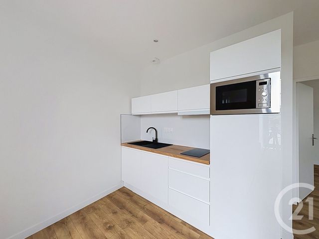 Appartement F3 &agrave; louer - 3 pi&egrave;ces - 42,89 m2 - Guingamp - 22 - BRETAGNE
