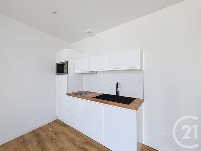Appartement F2 &agrave; louer - 2 pi&egrave;ces - 30,53 m2 - Guingamp - 22 - BRETAGNE