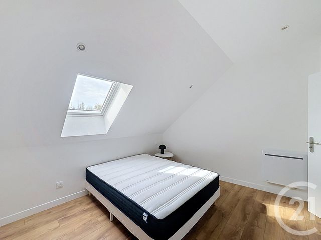 Appartement F2 &agrave; louer - 2 pi&egrave;ces - 28,16 m2 - Guingamp - 22 - BRETAGNE