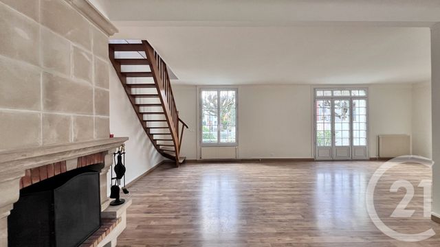 Maison &agrave; louer - 7 pi&egrave;ces - 122,67 m2 - Nogent Sur Marne - 94 - ILE-DE-FRANCE
