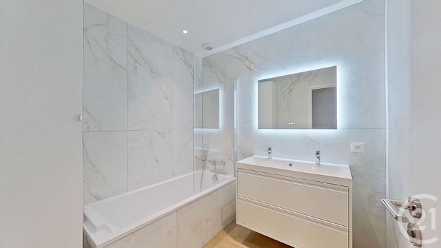 Appartement F4 à vendre - 4 pièces - 99,35 m2 - Nogent Sur Marne - 94 - ILE-DE-FRANCE