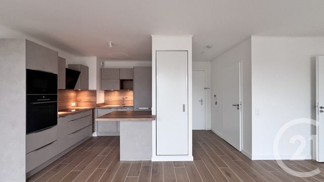 Appartement F3 &agrave; louer - 3 pi&egrave;ces - 70,70 m2 - Le Perreux Sur Marne - 94 - ILE-DE-FRANCE