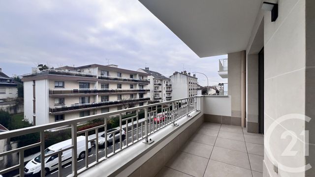 Appartement F3 &agrave; louer - 3 pi&egrave;ces - 70,70 m2 - Le Perreux Sur Marne - 94 - ILE-DE-FRANCE