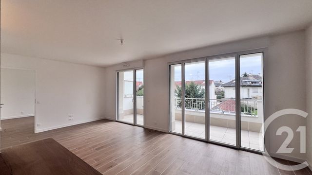 Appartement F3 &agrave; louer - 3 pi&egrave;ces - 70,70 m2 - Le Perreux Sur Marne - 94 - ILE-DE-FRANCE