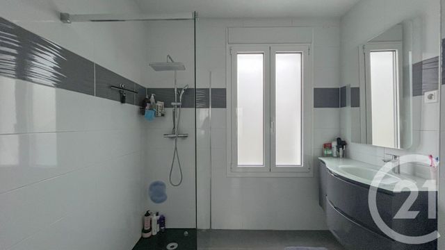 Maison &agrave; vendre - 4 pi&egrave;ces - 160,87 m2 - Gagny - 93 - ILE-DE-FRANCE