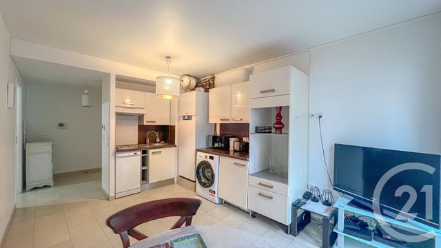 Appartement F2 &agrave; louer - 2 pi&egrave;ces - 36,07 m2 - Le Perreux Sur Marne - 94 - ILE-DE-FRANCE