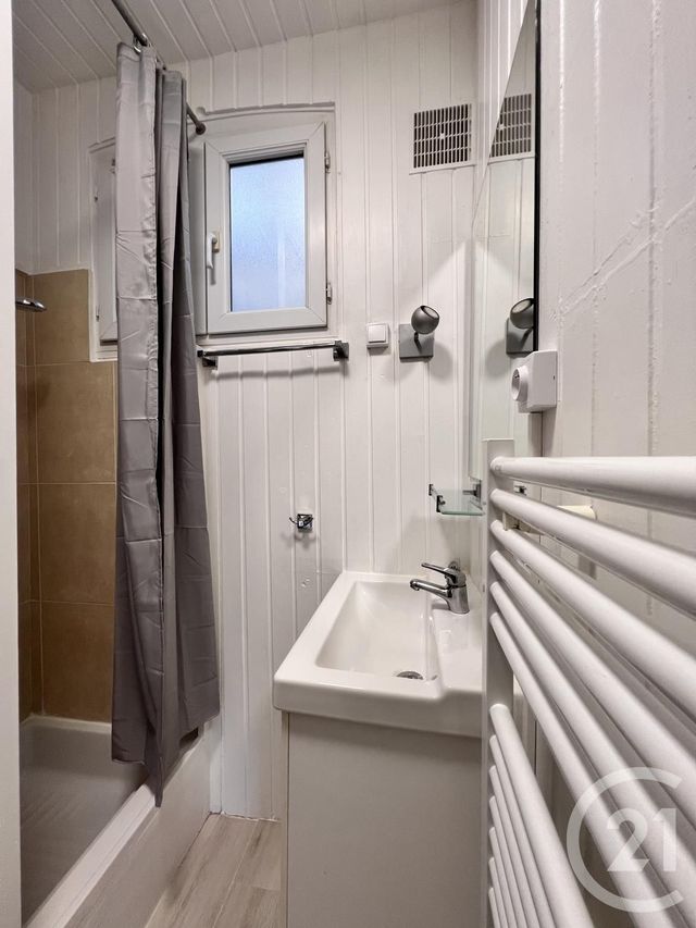 Appartement F1 &agrave; louer - 1 pi&egrave;ce - 19,77 m2 - Nogent Sur Marne - 94 - ILE-DE-FRANCE