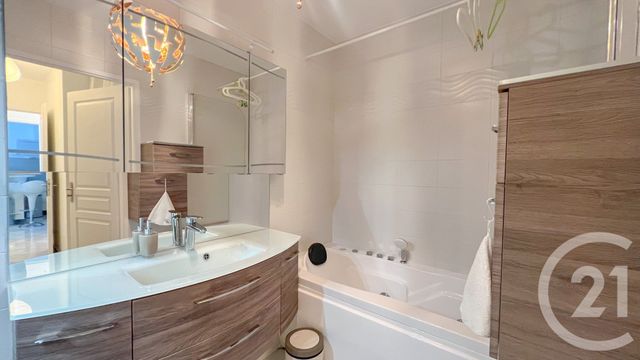 Appartement F3 &agrave; louer - 3 pi&egrave;ces - 60,26 m2 - Nogent Sur Marne - 94 - ILE-DE-FRANCE