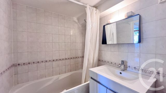 Appartement F2 &agrave; louer - 2 pi&egrave;ces - 32,64 m2 - Le Perreux Sur Marne - 94 - ILE-DE-FRANCE