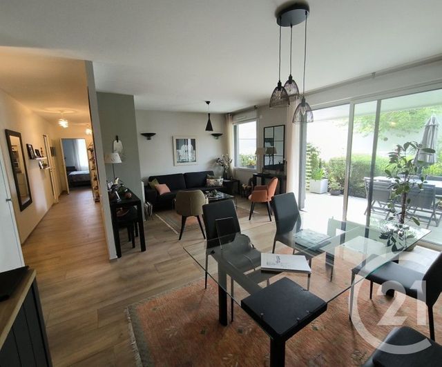 Appartement F4 à vendre - 4 pièces - 97,84 m2 - Larmor Plage - 56 - BRETAGNE