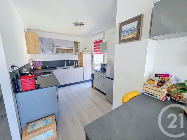 Appartement F4 &agrave; vendre - 4 pi&egrave;ces - 92,42 m2 - Ploemeur - 56 - BRETAGNE