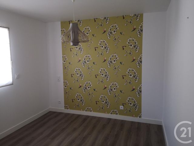 Appartement T4 &agrave; louer - 3 pi&egrave;ces - 74,17 m2 - Ploemeur - 56 - BRETAGNE