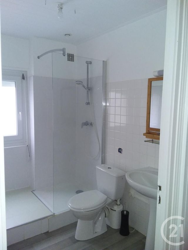 Maison &agrave; louer - 7 pi&egrave;ces - 139 m2 - Ploemeur - 56 - BRETAGNE