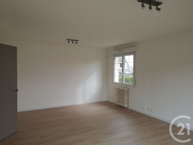 Maison &agrave; louer - 6 pi&egrave;ces - 151,20 m2 - Ploemeur - 56 - BRETAGNE