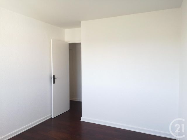 Appartement T3 &agrave; louer - 3 pi&egrave;ces - 75,24 m2 - Ploemeur - 56 - BRETAGNE
