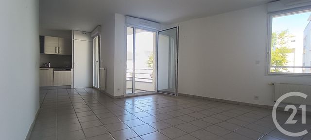 Appartement F3 &agrave; louer - 3 pi&egrave;ces - 67,30 m2 - Ploemeur - 56 - BRETAGNE