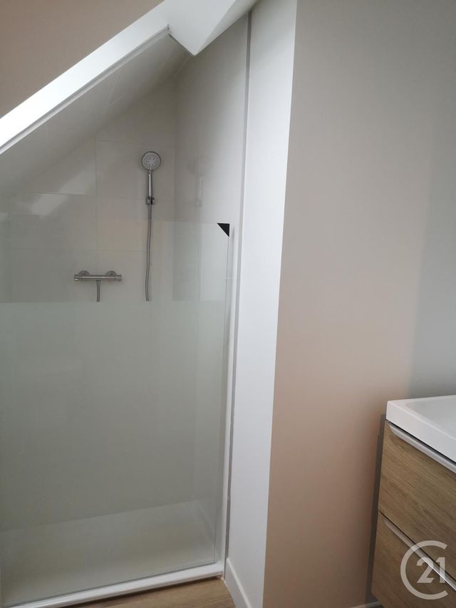 Appartement Studio cabine &agrave; louer - 2 pi&egrave;ces - 17,21 m2 - Lorient - 56 - BRETAGNE