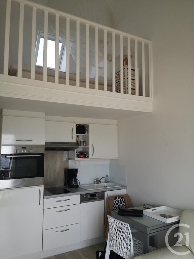 Appartement Duplex &agrave; louer - 2 pi&egrave;ces - 28,35 m2 - Ploemeur - 56 - BRETAGNE
