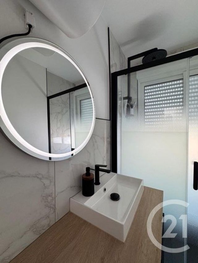 Appartement T2 &agrave; louer - 2 pi&egrave;ces - 34,65 m2 - Lorient - 56 - BRETAGNE