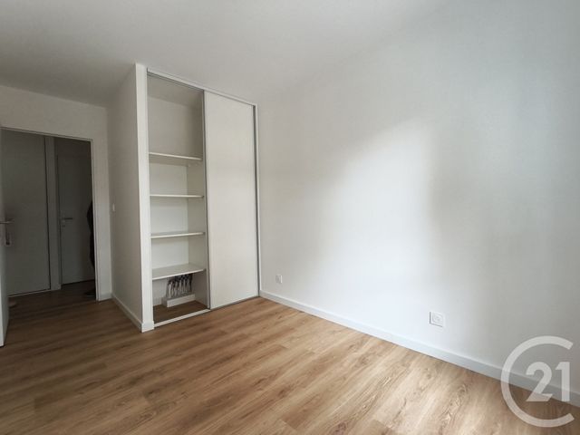 Appartement T4 &agrave; louer - 4 pi&egrave;ces - 90,02 m2 - Ploemeur - 56 - BRETAGNE
