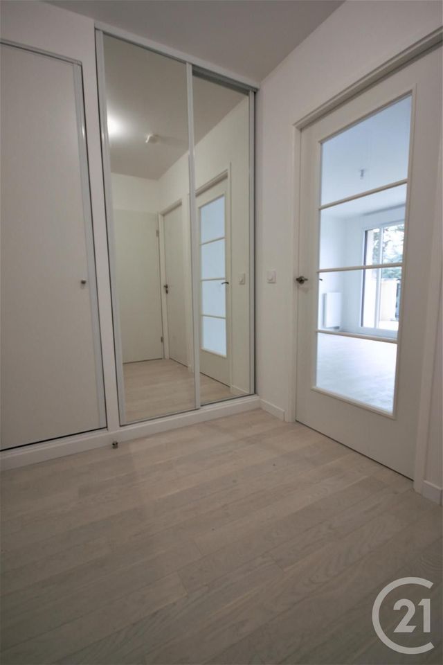 Appartement F2 &agrave; louer - 2 pi&egrave;ces - 41,37 m2 - Clamart - 92 - ILE-DE-FRANCE