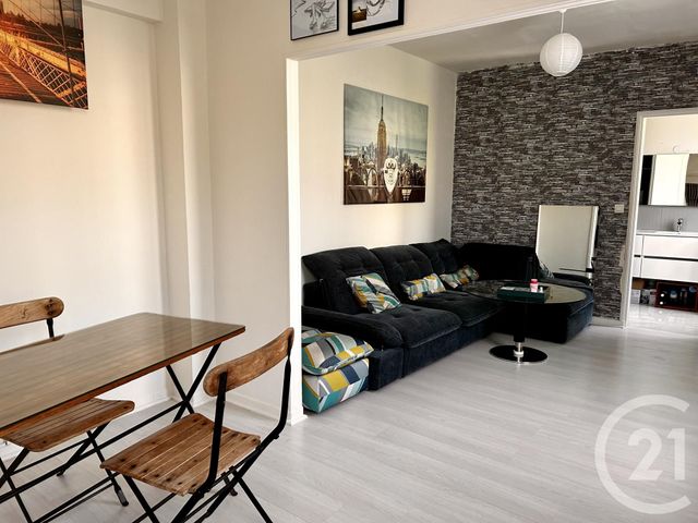 Appartement F2 à vendre - 2 pièces - 49 m2 - Corbeil Essonnes - 91 - ILE-DE-FRANCE