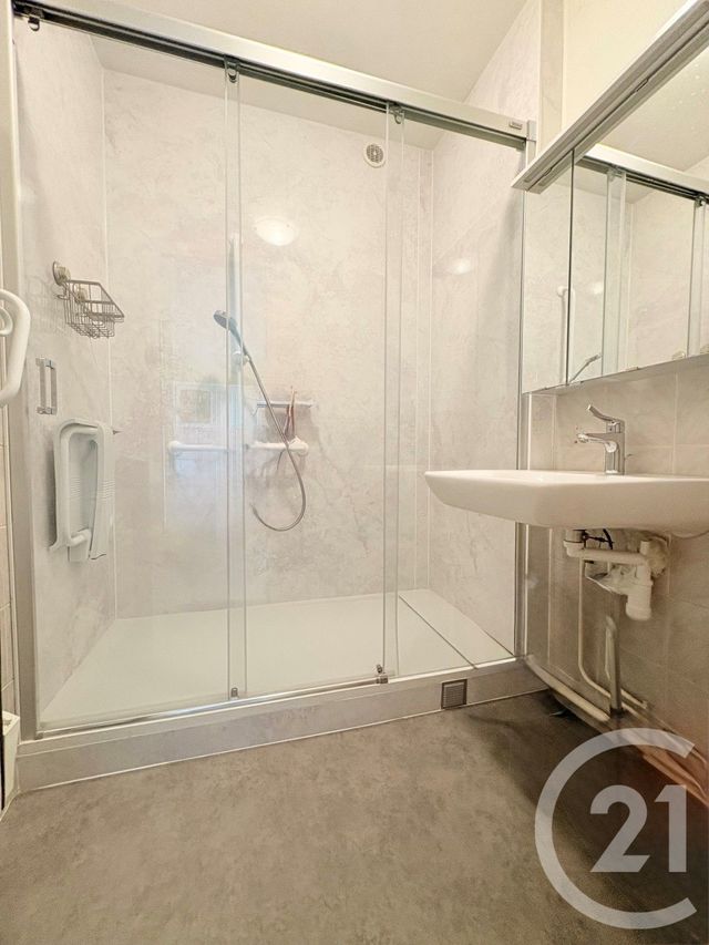 Appartement F2 à vendre - 2 pièces - 30,41 m2 - Paray Vieille Poste - 91 - ILE-DE-FRANCE