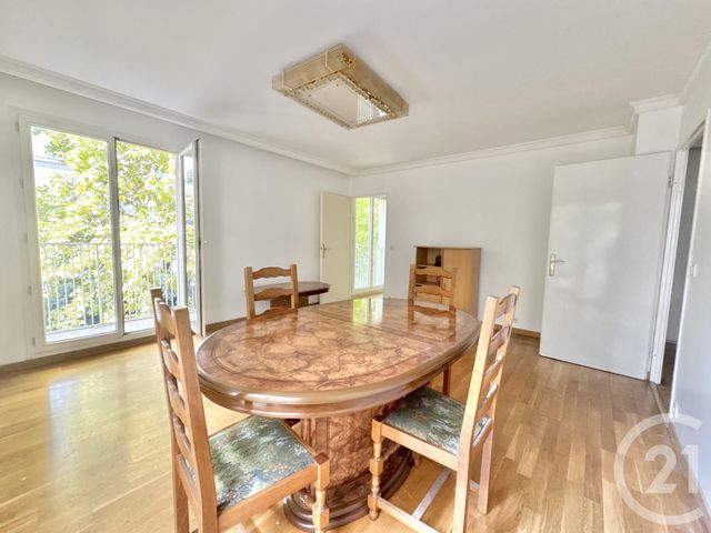 Appartement F3 à vendre - 3 pièces - 67,95 m2 - Pantin - 93 - ILE-DE-FRANCE