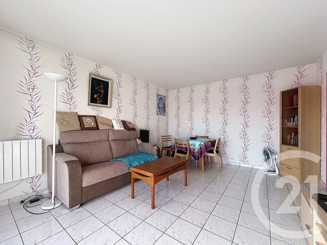 Appartement F2 à vendre - 2 pièces - 46 m2 - Viry Chatillon - 91 - ILE-DE-FRANCE