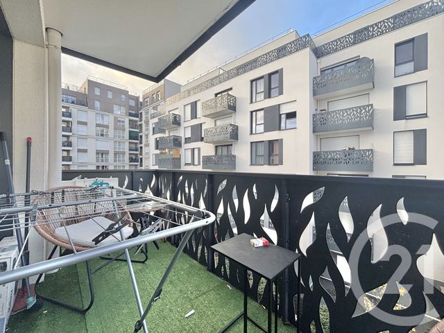 Appartement F3 à vendre - 3 pièces - 67 m2 - Les Pavillons Sous Bois - 93 - ILE-DE-FRANCE