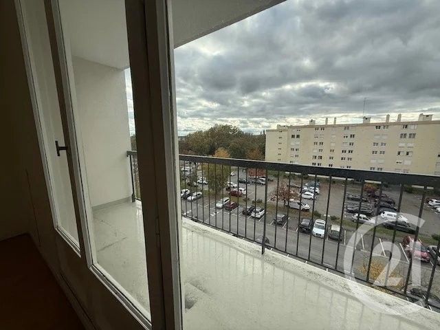 Appartement F3 &agrave; louer - 3 pi&egrave;ces - 64,25 m2 - Chilly Mazarin - 91 - ILE-DE-FRANCE
