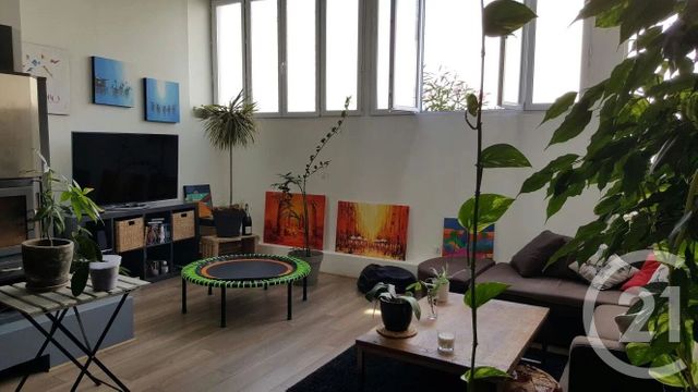 Appartement Loft &agrave; louer - 4 pi&egrave;ces - 94,04 m2 - Aubervilliers - 93 - ILE-DE-FRANCE