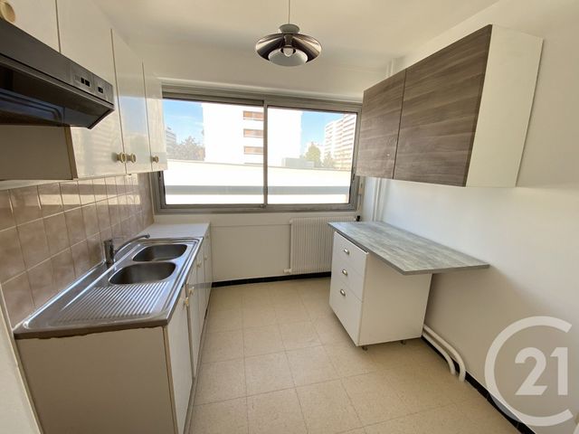 Appartement &agrave; louer - 4 pi&egrave;ces - 72,98 m2 - Juvisy Sur Orge - 91 - ILE-DE-FRANCE