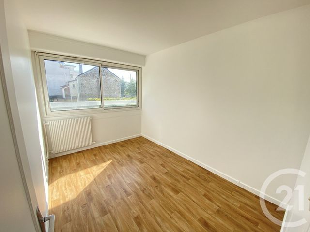 Appartement &agrave; louer - 4 pi&egrave;ces - 72,98 m2 - Juvisy Sur Orge - 91 - ILE-DE-FRANCE