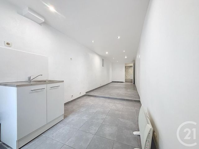 Appartement F1 à vendre - 1 pièce - 26 m2 - Marseille - 13006 - PROVENCE-ALPES-COTE-D-AZUR