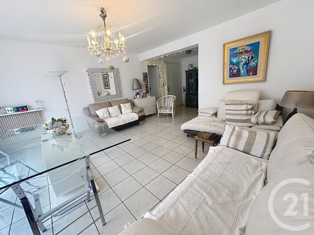 Appartement T4 &agrave; vendre - 4 pi&egrave;ces - 86,78 m2 - Marseille - 13008 - PROVENCE-ALPES-COTE-D-AZUR