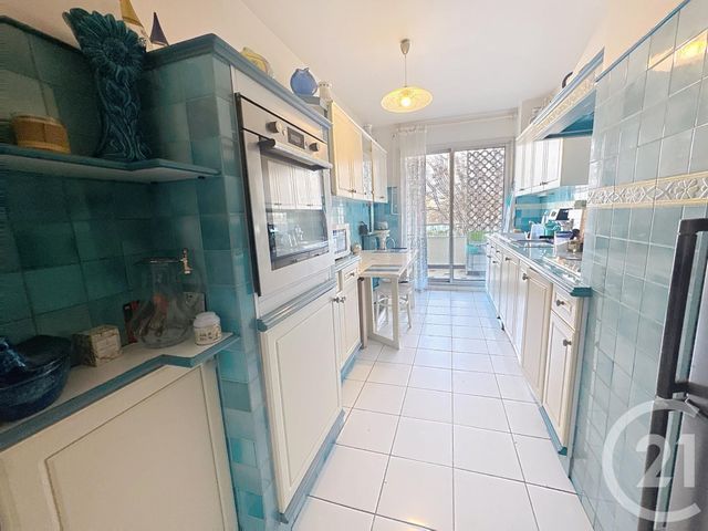 Appartement T4 &agrave; vendre - 4 pi&egrave;ces - 86,78 m2 - Marseille - 13008 - PROVENCE-ALPES-COTE-D-AZUR