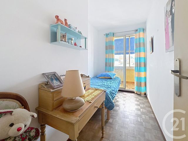 Appartement T4 &agrave; vendre - 4 pi&egrave;ces - 86,78 m2 - Marseille - 13008 - PROVENCE-ALPES-COTE-D-AZUR