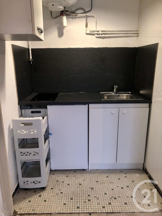 Appartement Studio à vendre - 1 pièce - 18 m2 - Marseille - 13001 - PROVENCE-ALPES-COTE-D-AZUR