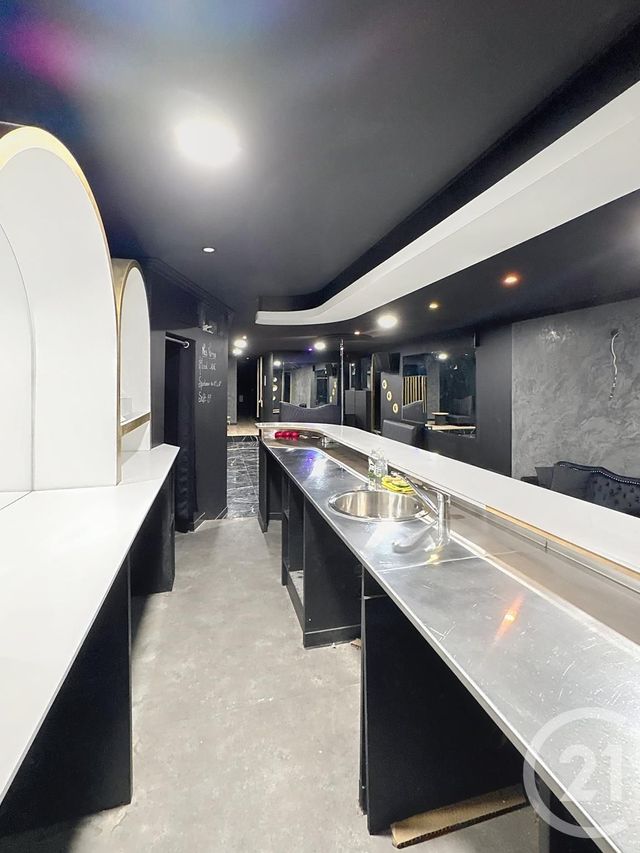 Local commercial à vendre - 88.75 m2 - 13 - Bouches-du-Rhone