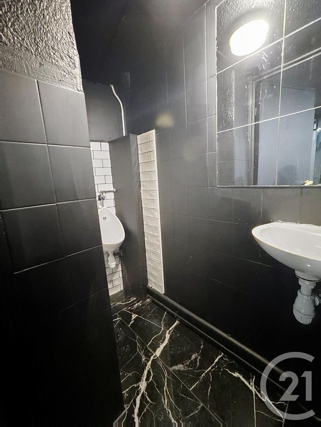 Local commercial à vendre - 88.75 m2 - 13 - Bouches-du-Rhone