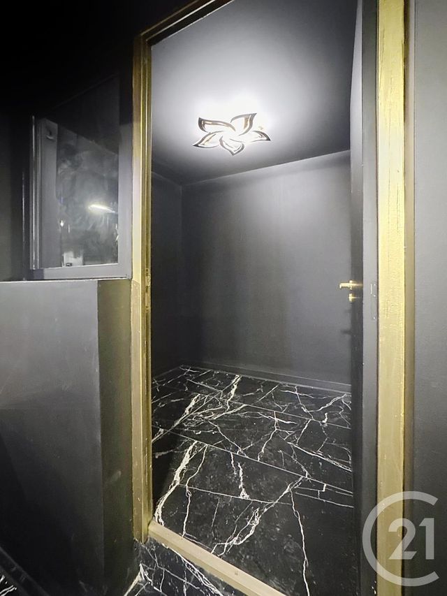 Local commercial à vendre - 88.75 m2 - 13 - Bouches-du-Rhone