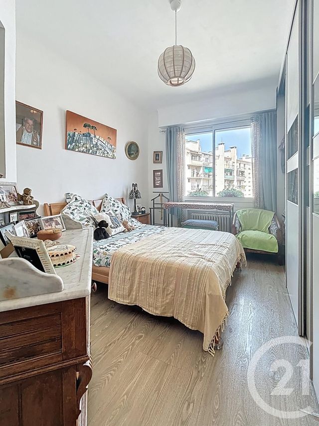 Appartement à vendre - 3 pièces - 66,01 m2 - Marseille - 13003 - PROVENCE-ALPES-COTE-D-AZUR