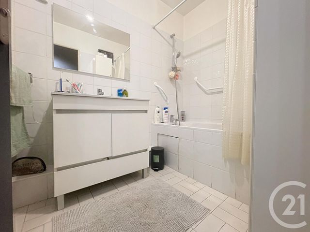 Appartement T4 &agrave; vendre - 4 pi&egrave;ces - 82,88 m2 - Marseille - 13012 - PROVENCE-ALPES-COTE-D-AZUR