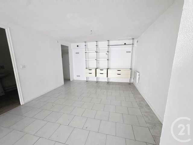 Appartement &agrave; louer - 2 pi&egrave;ces - 54,46 m2 - Marseille - 13001 - PROVENCE-ALPES-COTE-D-AZUR