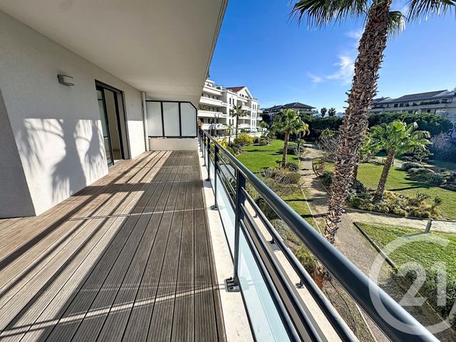 Appartement &agrave; louer - 4 pi&egrave;ces - 105,09 m2 - Marseille - 13008 - PROVENCE-ALPES-COTE-D-AZUR