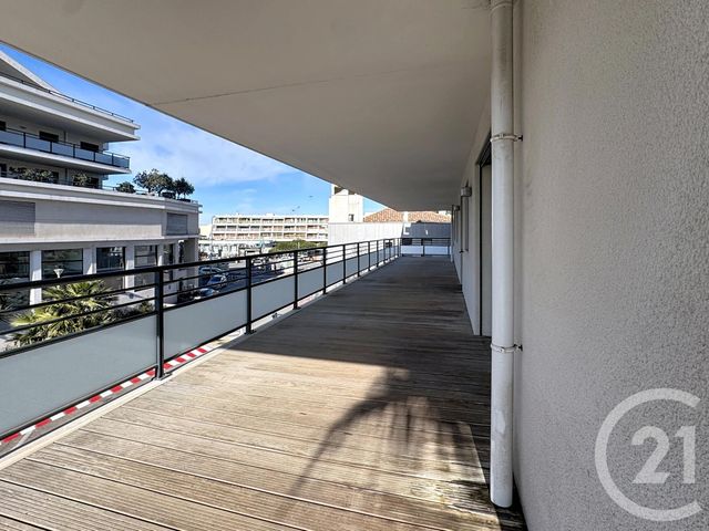 Appartement &agrave; louer - 4 pi&egrave;ces - 105,09 m2 - Marseille - 13008 - PROVENCE-ALPES-COTE-D-AZUR